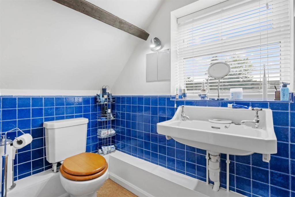 Ferienwohnung The Corner House, 36, Broadway Road, Evesham Exterior foto